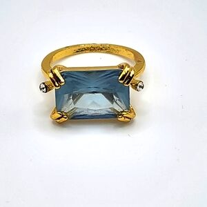 Beautiful Blue Gold Color Ring Costume Jewelry Size 7 Elegant Vintage Jewerly